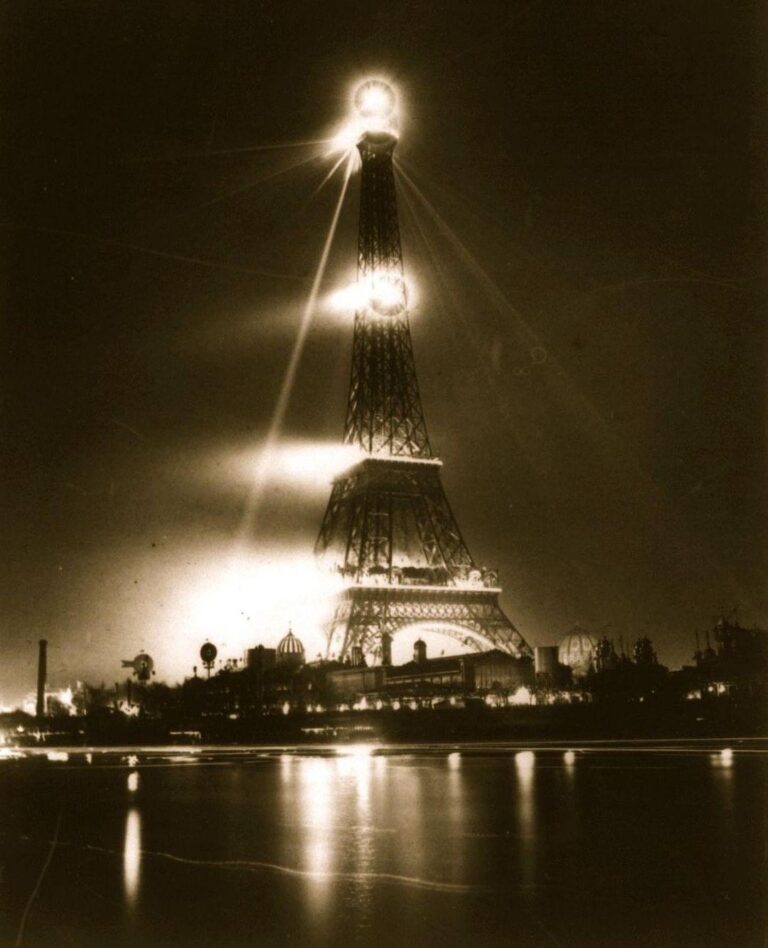 Paris - Eifel Tower